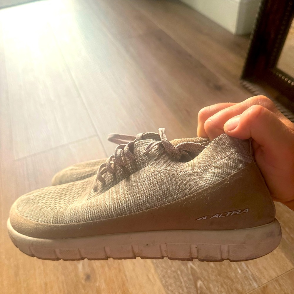 Altra Vali walking casual shoes with cushion.  In near new condition.